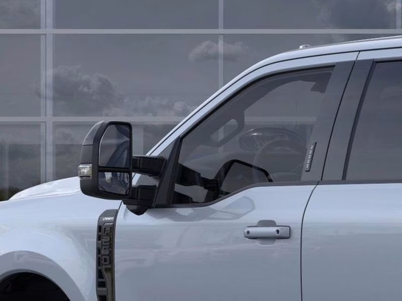 2026 Glacier Gray Metallic Tri-Coat Ford Super Duty F-250 SRW LARIAT 4X4 Truck
