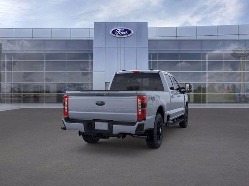 2026 Glacier Gray Metallic Tri-Coat Ford Super Duty F-250 SRW LARIAT 4X4 Truck