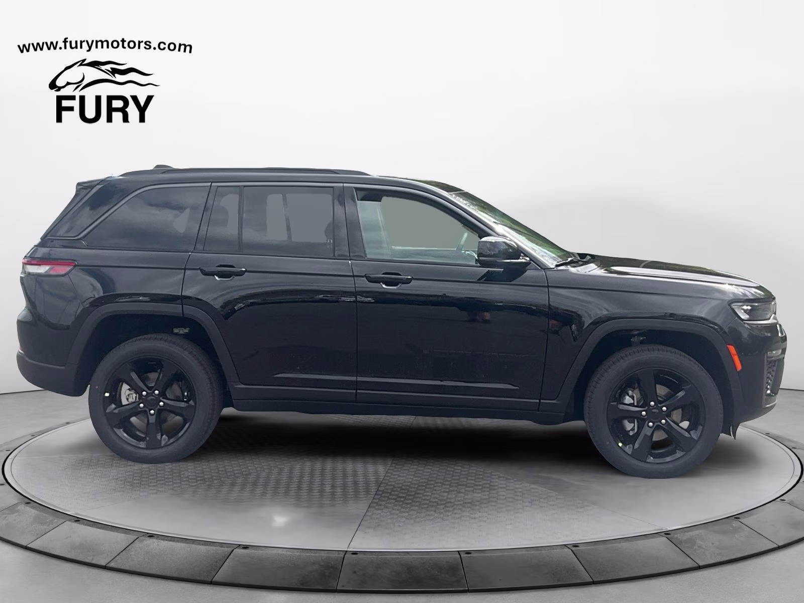 2026 Diamond Black Crystal Pearlcoat Jeep Grand Cherokee Limited 4X4 SUV