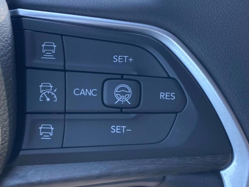 2026 Baltic Gray Metallic Clearcoat Jeep Grand Cherokee Limited RWD SUV