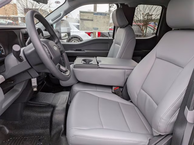 2026 Oxford White Ford Super Duty F-250 SRW XL RWD Truck