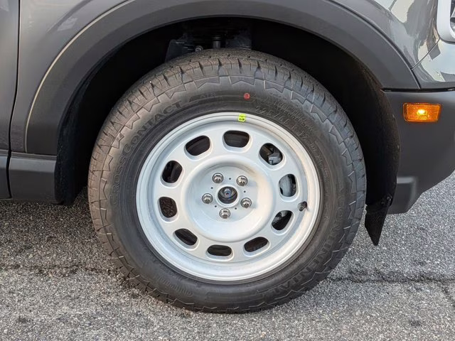 2025 Gray Metallic Ford Bronco Sport Heritage 4X4 SUV