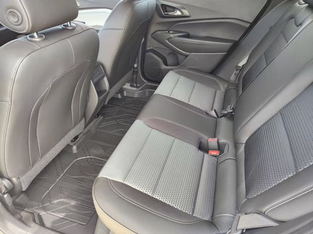 2026 Summit White Chevrolet Trax LT FWD SUV