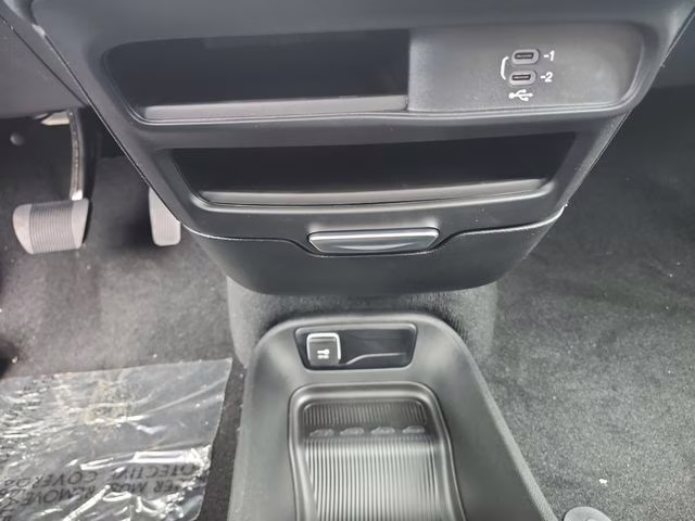 2026 Bright White Clearcoat Chrysler Pacifica Select AWD Van