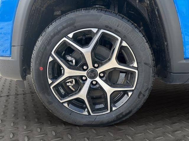 2026 Hydro Blue Pearlcoat Jeep Compass Limited 4X4 SUV