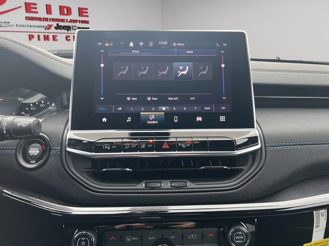 2026 Bright White Clearcoat Jeep Compass Limited 4X4 SUV