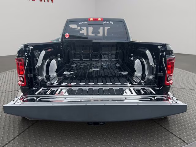 2026 Diamond Black Crystal Pearlcoat Ram 2500 Tradesman 4X4 Truck