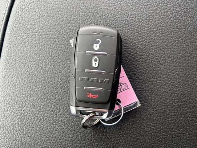 2026 Diamond Black Crystal Pearlcoat Ram 2500 Tradesman 4X4 Truck