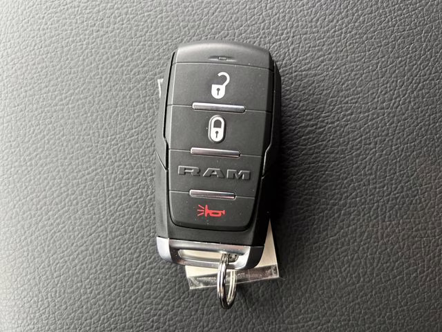 2026 Bright White Clearcoat Ram 2500 Tradesman 4X4 Truck