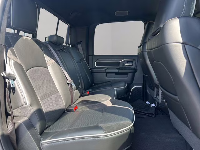 2026 Diamond Black Crystal Pearlcoat Ram 3500 Laramie Night Edition 4X4 Truck