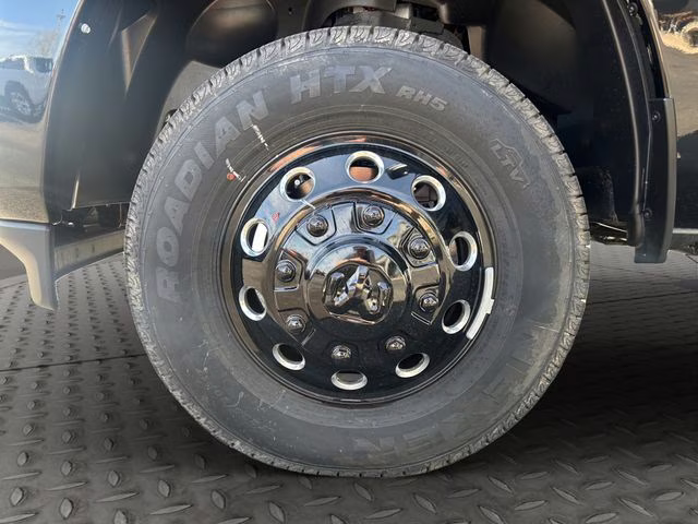 2026 Diamond Black Crystal Pearlcoat Ram 3500 Laramie Night Edition 4X4 Truck