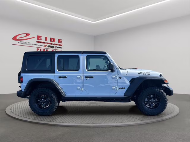 2026 Bright White Clearcoat Jeep Wrangler Willys 4X4 SUV