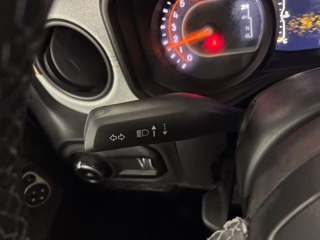 2026 Granite Crystal Metallic Clearcoat Jeep Wrangler Willys 4X4 SUV