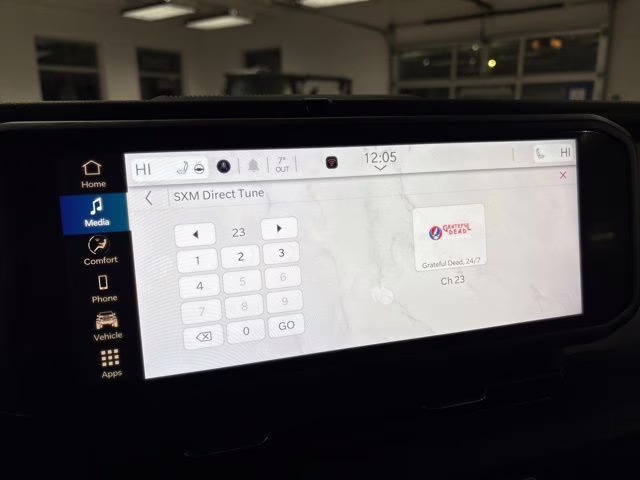 2026 Granite Crystal Metallic Clearcoat Jeep Wrangler Willys 4X4 SUV