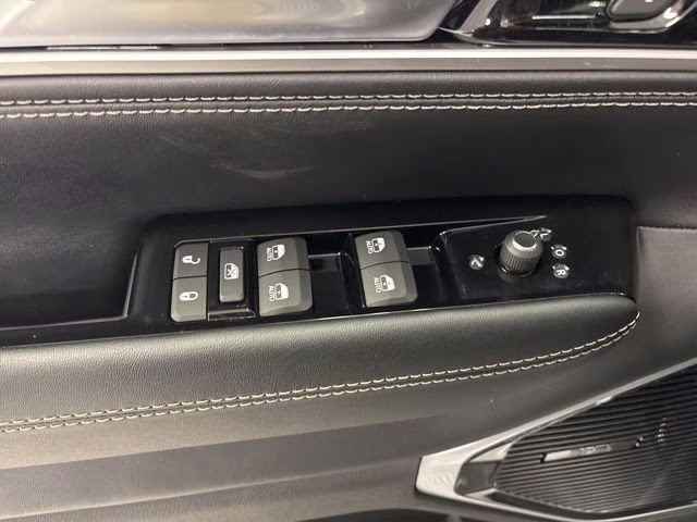 2026 Silver Zynith Jeep Grand Wagoneer L Limited Reserve 4X4 SUV