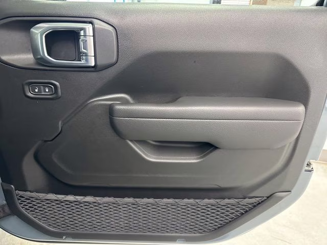 2026 Anvil Clearcoat Jeep Gladiator Sport S 4X4 Truck