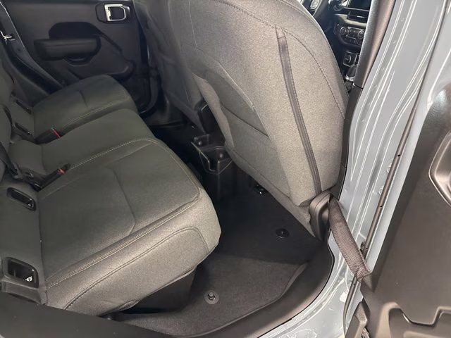 2026 Anvil Clearcoat Jeep Gladiator Sport S 4X4 Truck