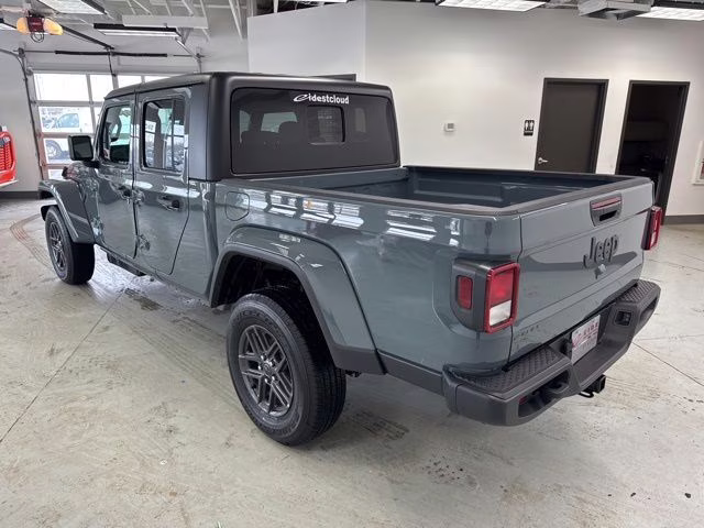 2026 Anvil Clearcoat Jeep Gladiator Sport S 4X4 Truck