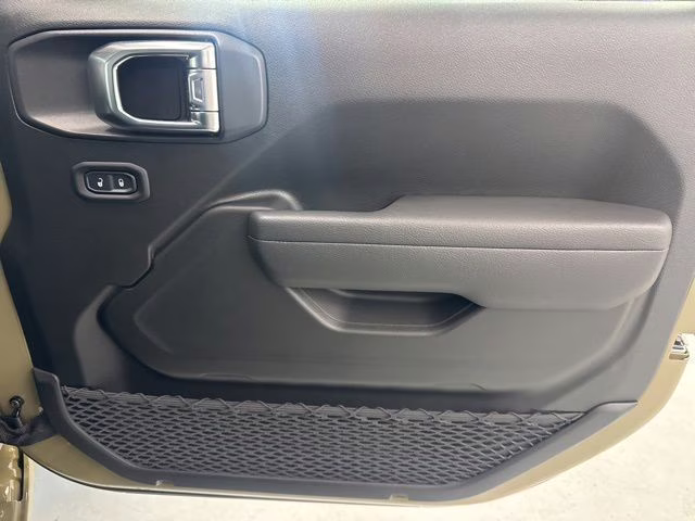 2026 '41 Jeep Gladiator Sport S 4X4 Truck