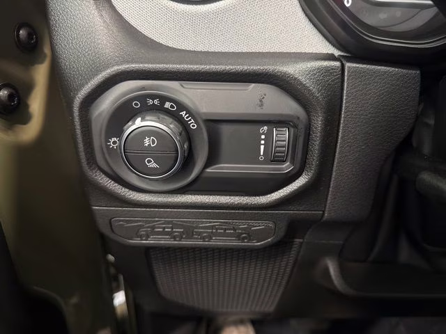 2026 '41 Jeep Gladiator Sport S 4X4 Truck