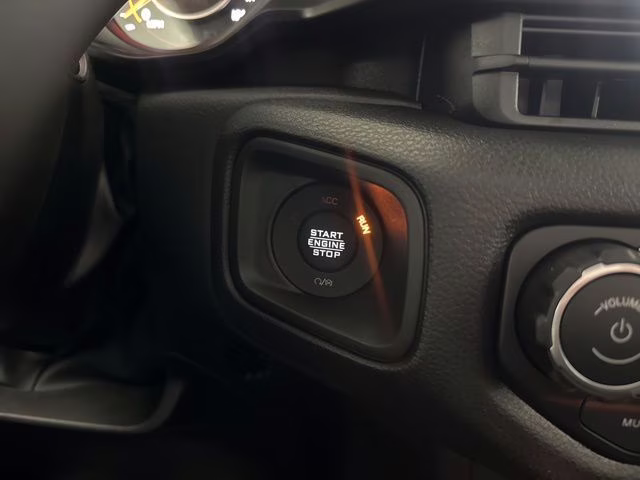 2026 '41 Jeep Gladiator Sport S 4X4 Truck