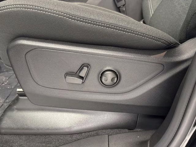 2026 Bright White Clearcoat Ram 1500 Big Horn Night Edition 4X4 Truck