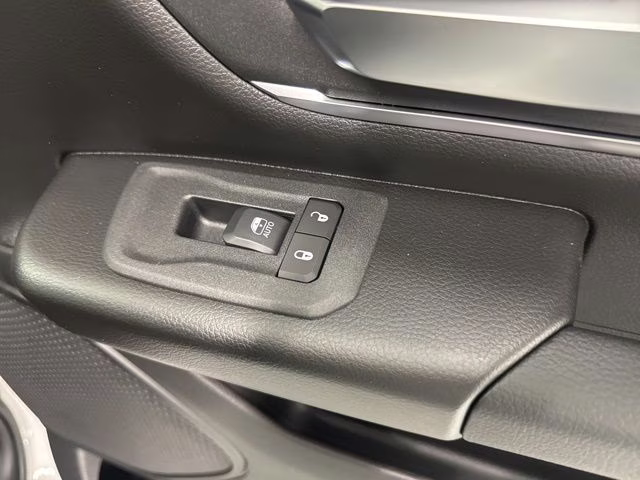 2026 Diamond Black Crystal Pearlcoat Ram 1500 Big Horn 4X4 Truck