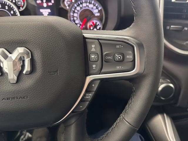 2026 Diamond Black Crystal Pearlcoat Ram 1500 Big Horn 4X4 Truck