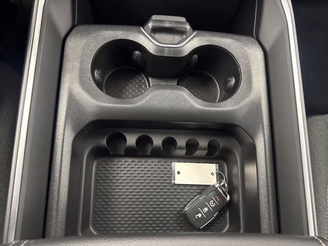 2026 Diamond Black Crystal Pearlcoat Ram 1500 Big Horn 4X4 Truck