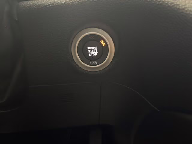 2026 Bright White Clearcoat Chrysler Pacifica Limited AWD Van