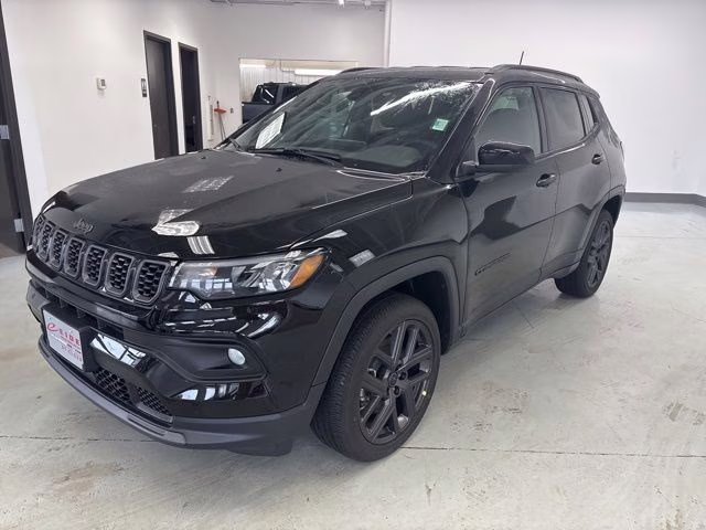 2026 Diamond Black Crystal Pearlcoat Jeep Compass Latitude 4X4 SUV
