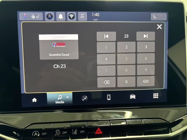 2026 Diamond Black Crystal Pearlcoat Jeep Compass Latitude 4X4 SUV