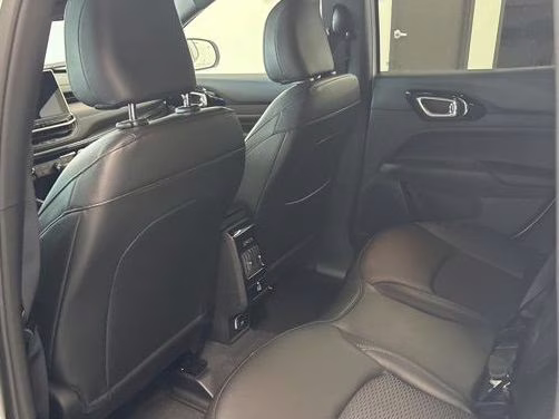 2026 Diamond Black Crystal Pearlcoat Jeep Compass Latitude 4X4 SUV