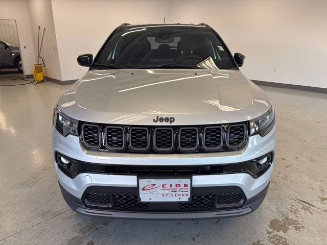 2026 Silver Zynith Metallic Clearcoat Jeep Compass Limited 4X4 SUV