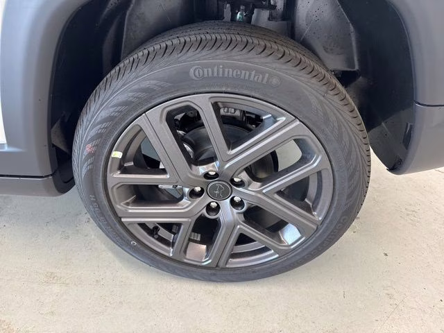 2026 Bright White Clearcoat Jeep Compass Limited 4X4 SUV