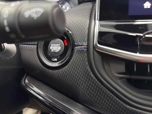 2026 Bright White Clearcoat Jeep Compass Limited 4X4 SUV