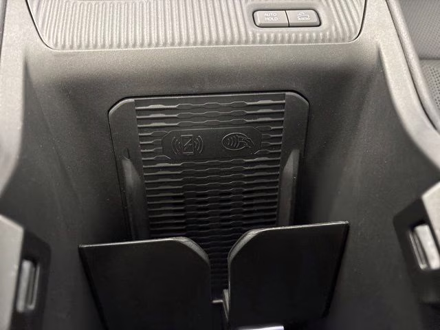 2026 Bright White Clearcoat Jeep Cherokee Overland 4X4 SUV