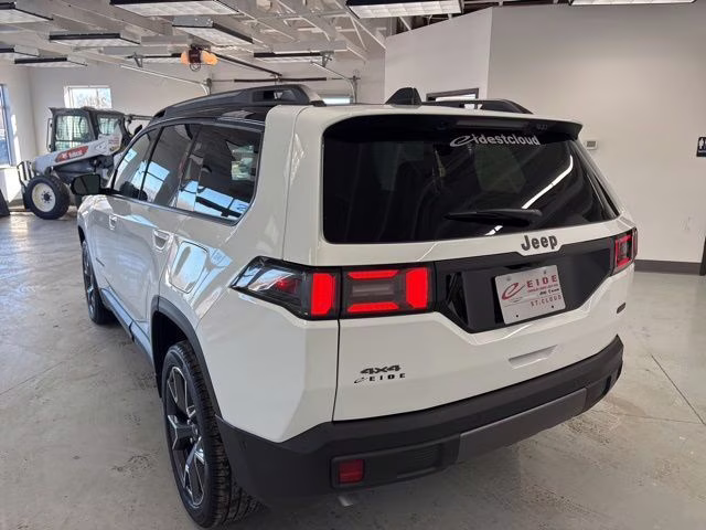 2026 Bright White Clearcoat Jeep Cherokee Overland 4X4 SUV