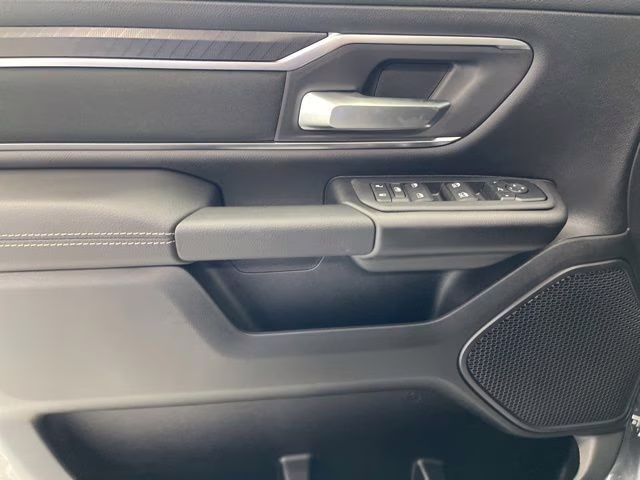 2026 Diamond Black Crystal Pearlcoat Ram 1500 Big Horn 4X4 Truck