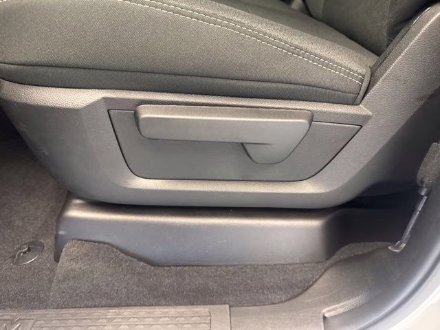 2026 Bright White Clearcoat Ram 2500 Tradesman 4X4 Truck