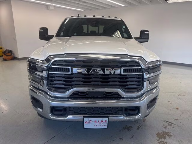 2026 Bright White Clearcoat Ram 2500 Tradesman 4X4 Truck