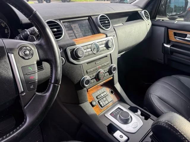 2014 Gray Land Rover LR4 HSE 4X4 SUV