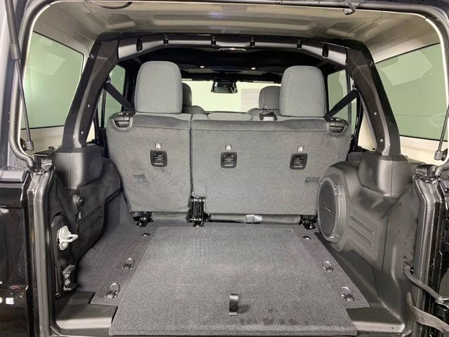 2026 Black Clearcoat Jeep Wrangler 4-Door Rubicon 4X4 SUV