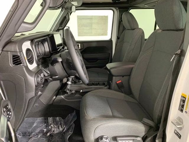 2026 Bright White Clearcoat Jeep Gladiator Sport S 4X4 Truck