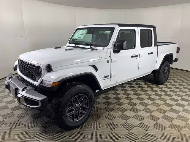 2026 Bright White Clearcoat Jeep Gladiator Sport S 4X4 Truck