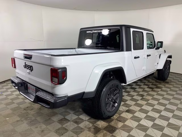 2026 Bright White Clearcoat Jeep Gladiator Sport S 4X4 Truck