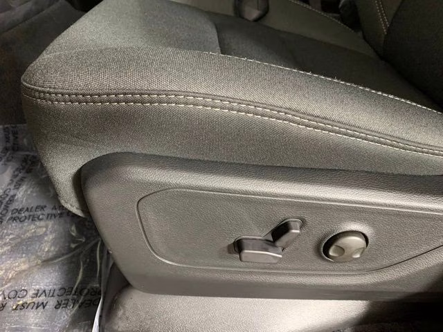 2026 Molten Red Pearlcoat Ram 1500 Big Horn 4X4 Truck