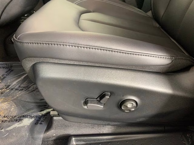 2026 Red Hot Pearlcoat Chrysler Pacifica Select FWD Van