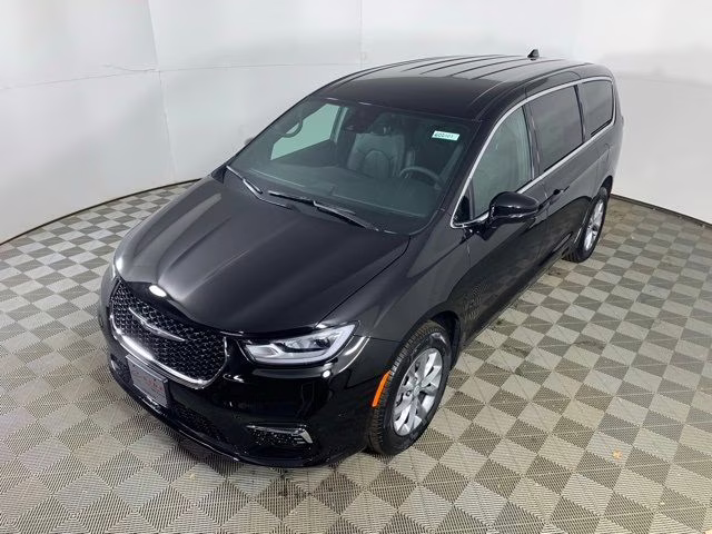 2026 Diamond Black Crystal Pearlcoat Chrysler Pacifica Select AWD AWD Van
