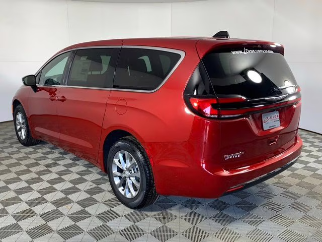 2026 Red Hot Pearlcoat Chrysler Pacifica Select AWD AWD Van